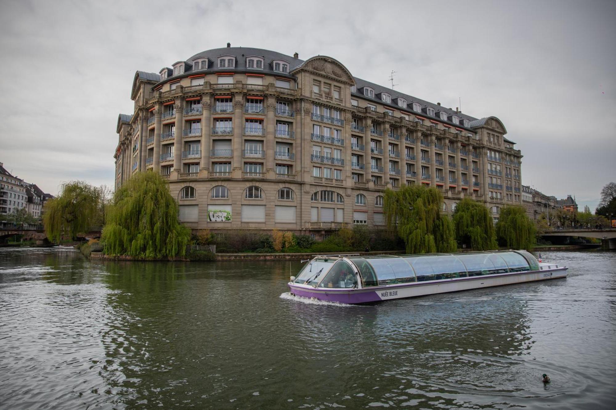 Appartement Moderne Au Centre Ville Strasbourg Luaran gambar