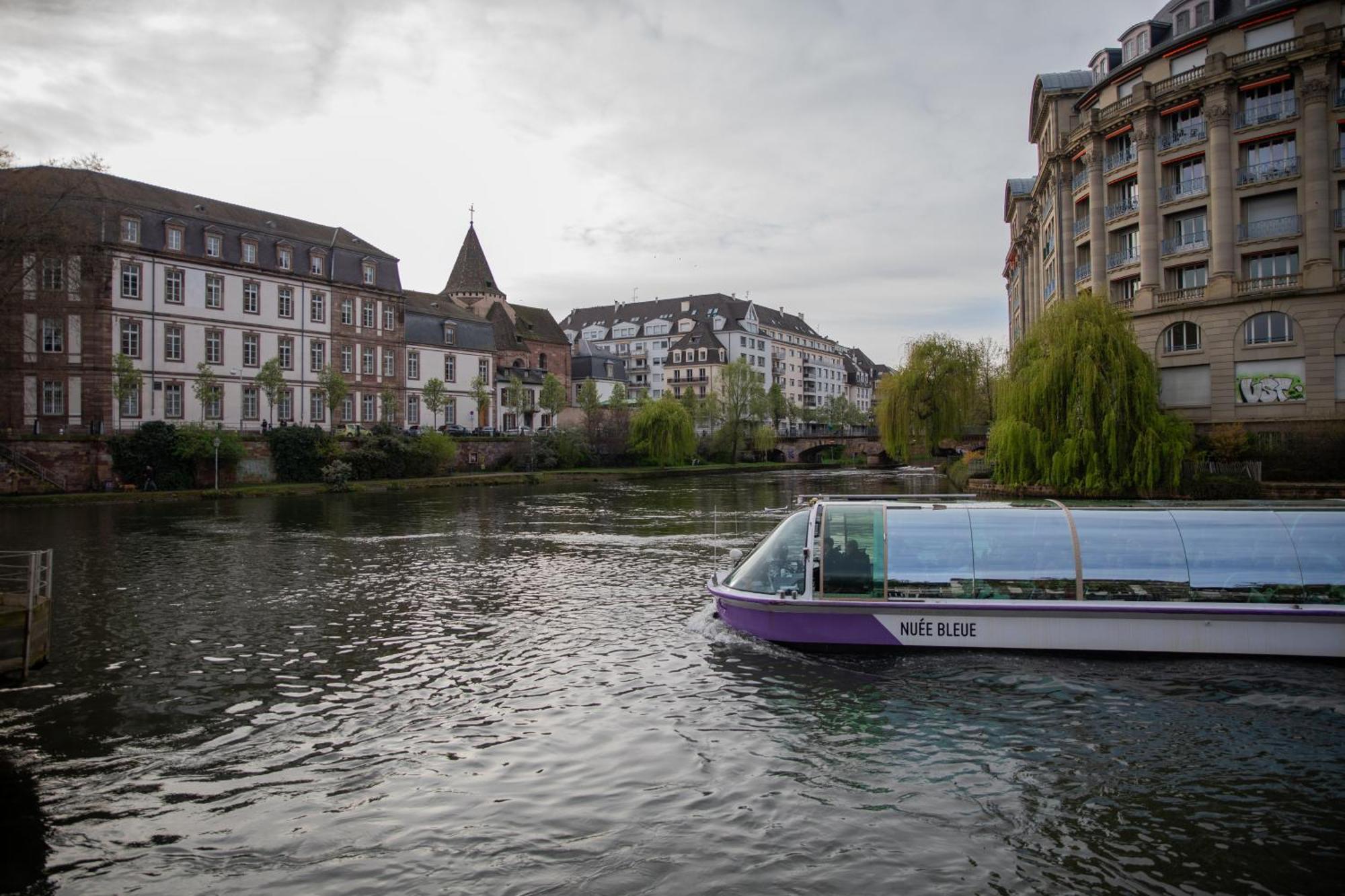 Appartement Moderne Au Centre Ville Strasbourg Luaran gambar