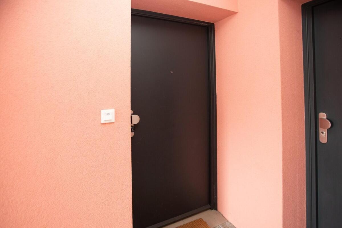 Appartement Moderne Au Centre Ville Strasbourg Luaran gambar