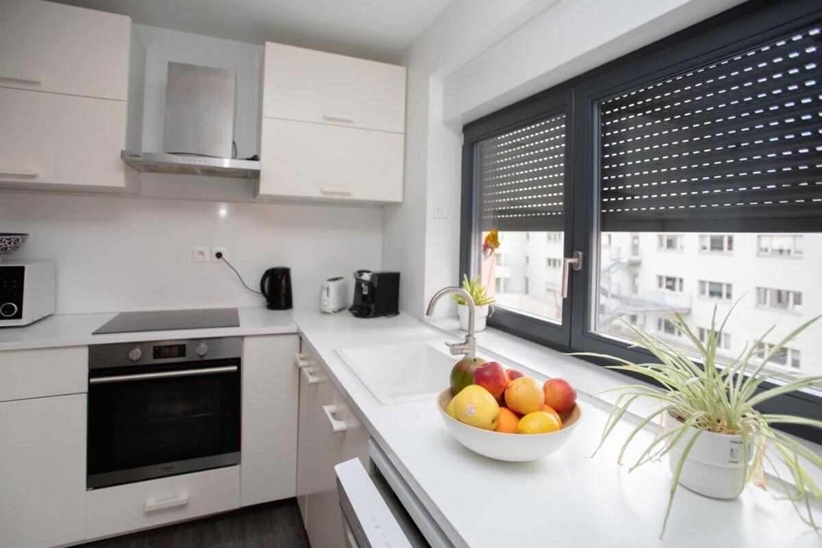 Appartement Moderne Au Centre Ville Strasbourg Luaran gambar